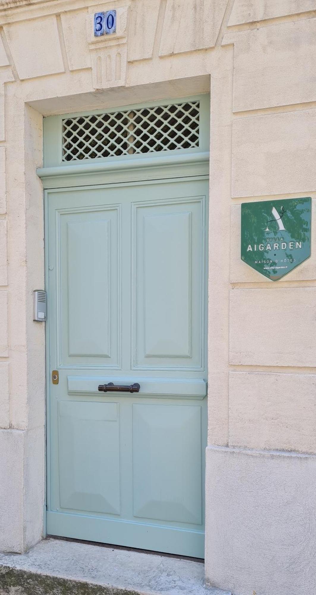 Villa Aigarden Maison D'Hotes Avignon Exterior foto